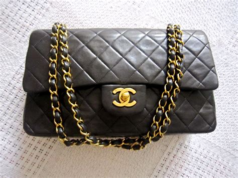 chanel black lambskin medium classic 2.55 double flap bag